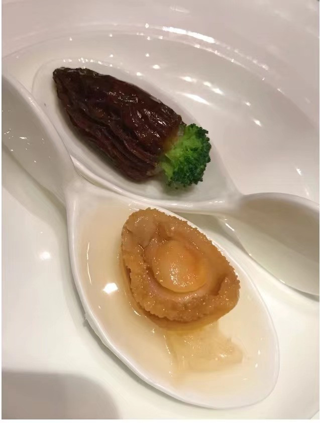 麻香龍蝦津絲（8餐廳 The Eight）