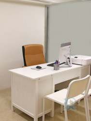 威爾斯綜合醫療中心(II)  Wales Integrative Medical Center(II)/Centro Médico Integrado Wales(II)