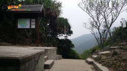 叁坳連走風光好 B8