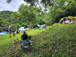 營喜野外露營場地